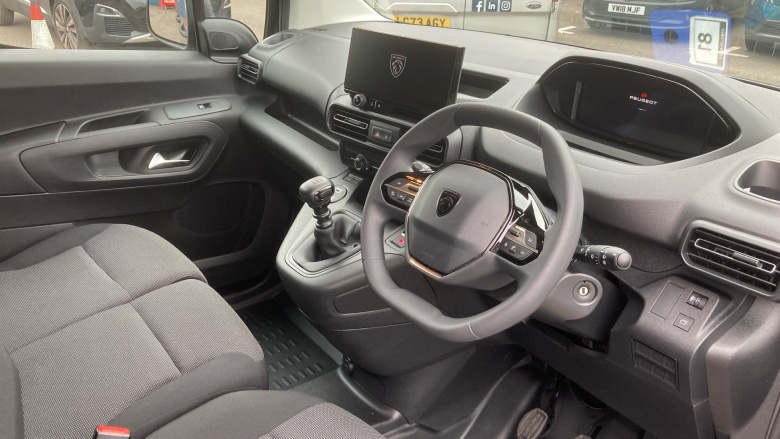 Peugeot Partner Long Diesel 1.5 BlueHDi 100 Professional Plus Van